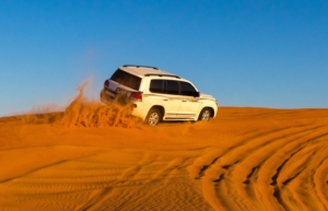 4x4 in Oman desert