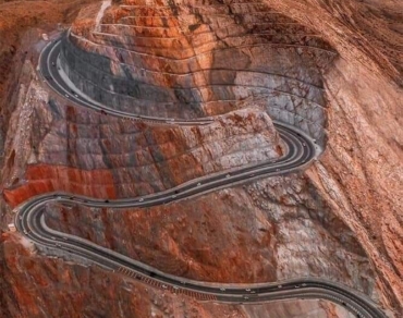 Zig-zag Road